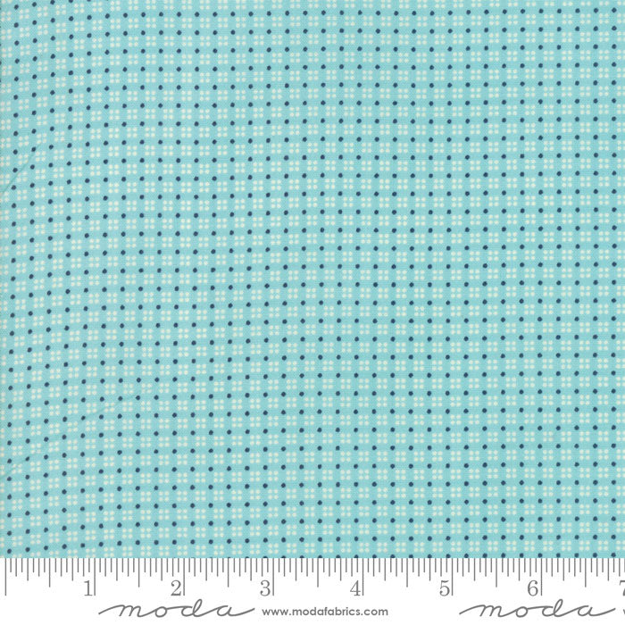 Moda Clover Hollow 37555 21 F6602 - The Fabric Bee