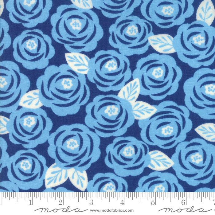 Moda Lazy Days 10071 19 F6623 - The Fabric Bee