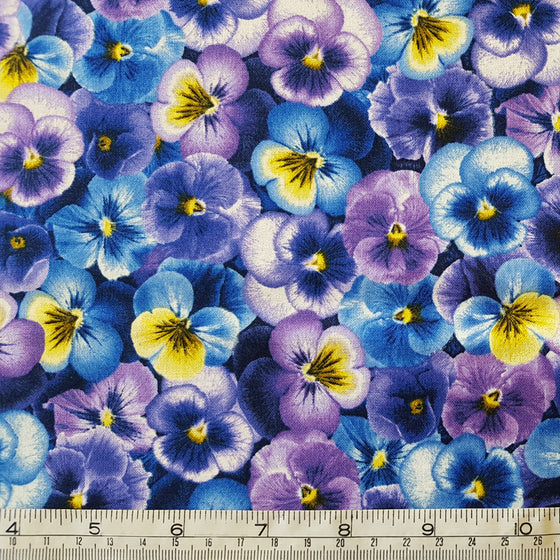 Timeless Treasures Fabric C7722 Pansy Paradise F7046