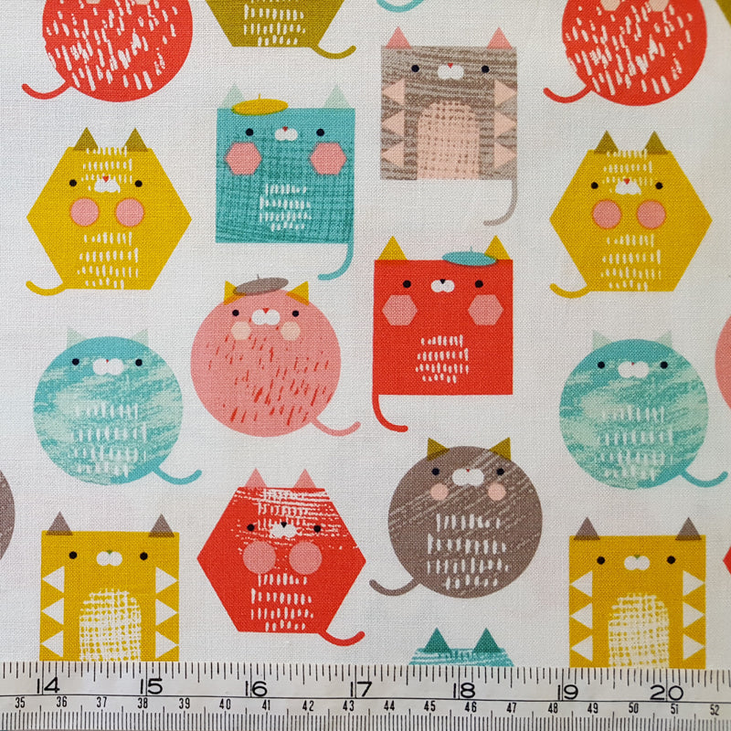 Novelty Cats F7058